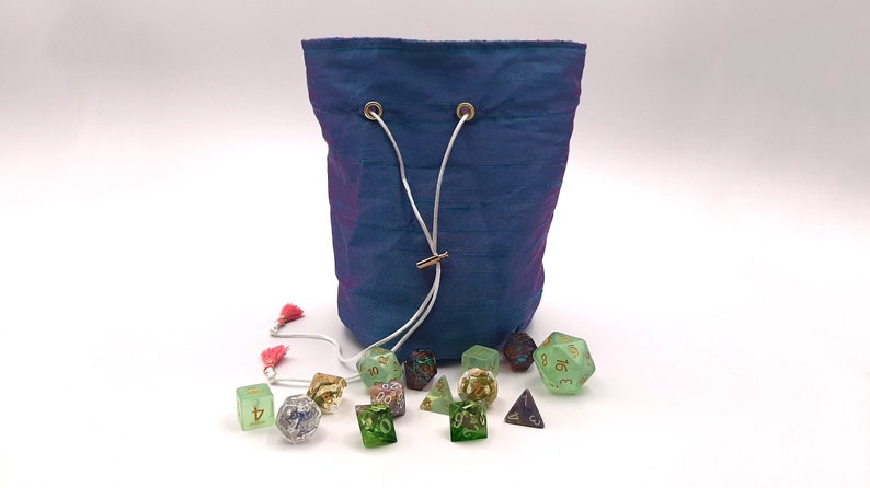 Dusklit Flowers - Medium Bag For Dice, Crystals, or Jewelry
