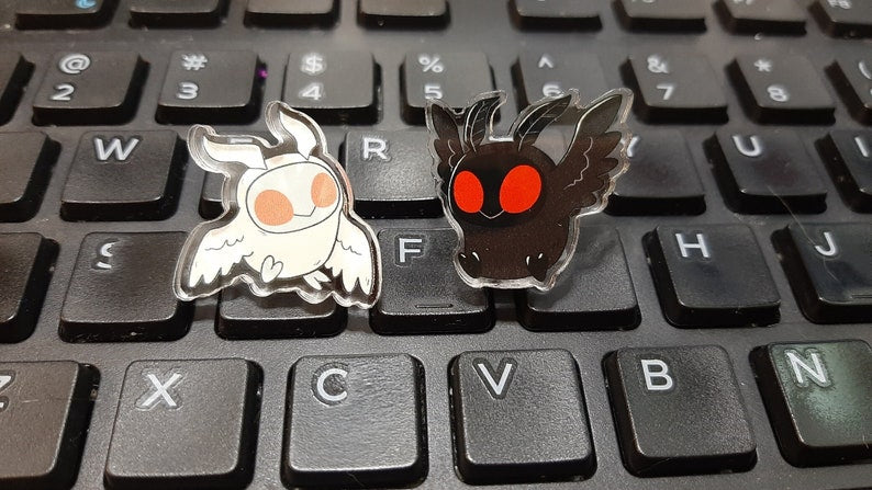 Mothman Pins | Acrylic 25mm rubber stopper