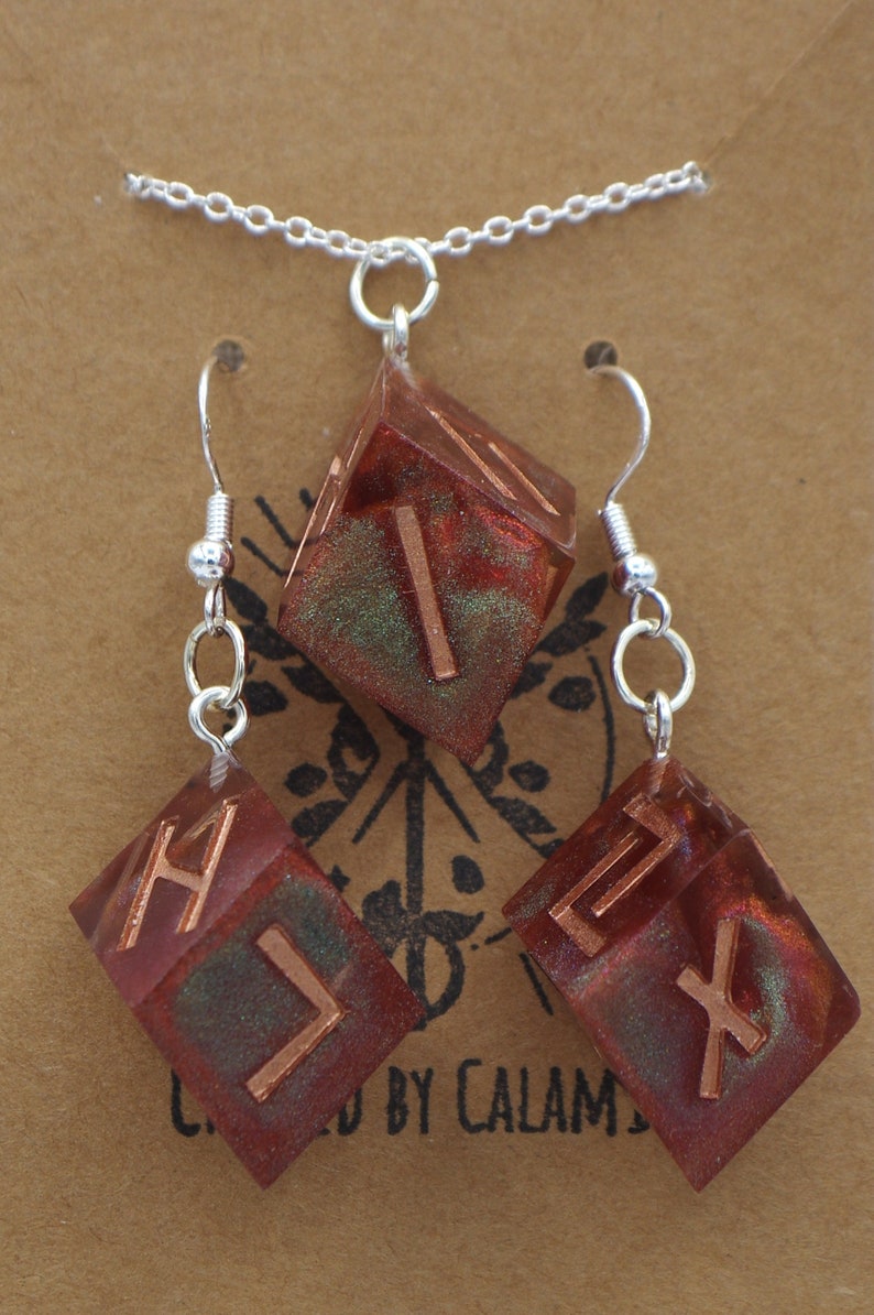 Hearthfire Runes Earring and Pendant Set